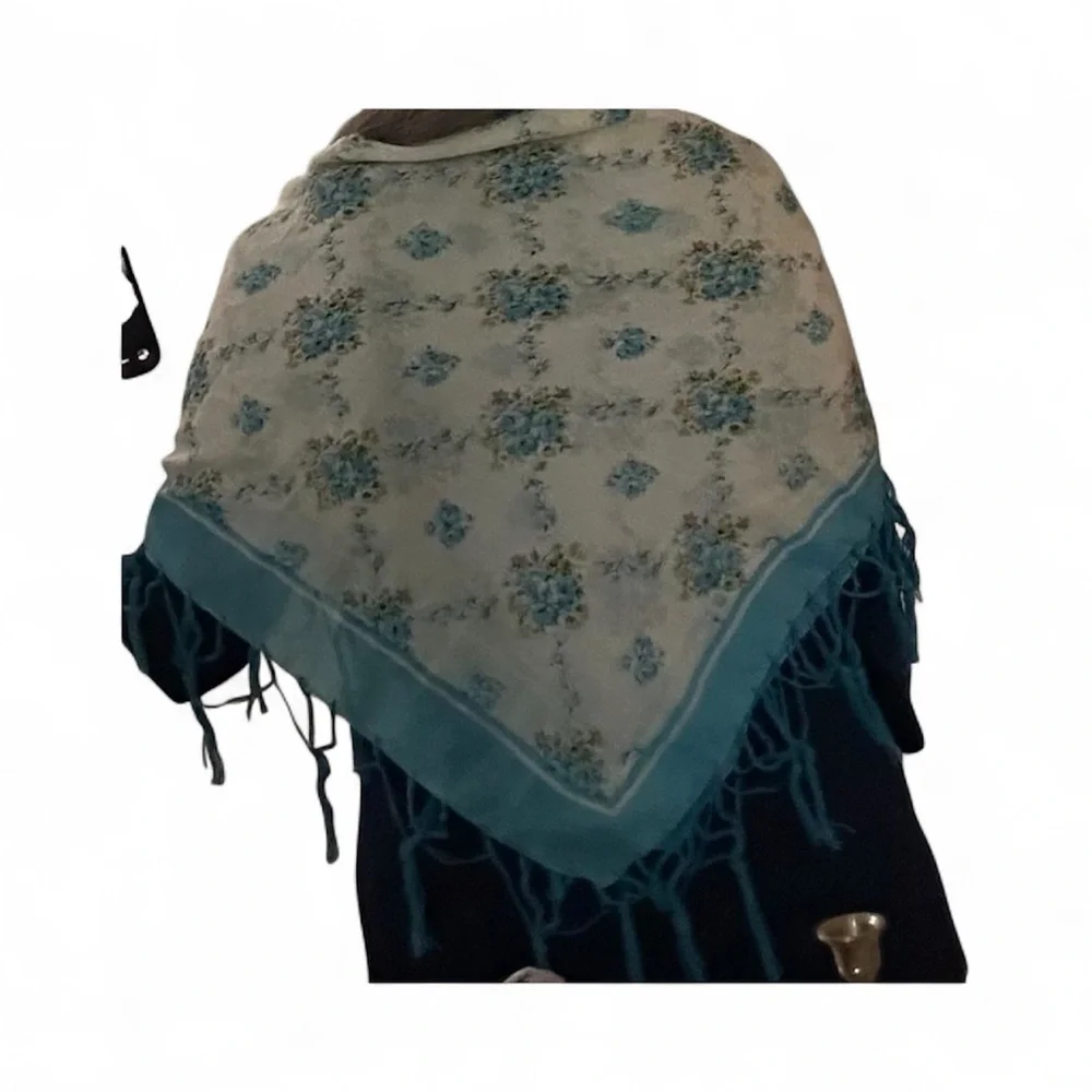 Dainty Silk Scarf Shawl Roses Blue Cream Cottagecore Fringe 39” x 41”